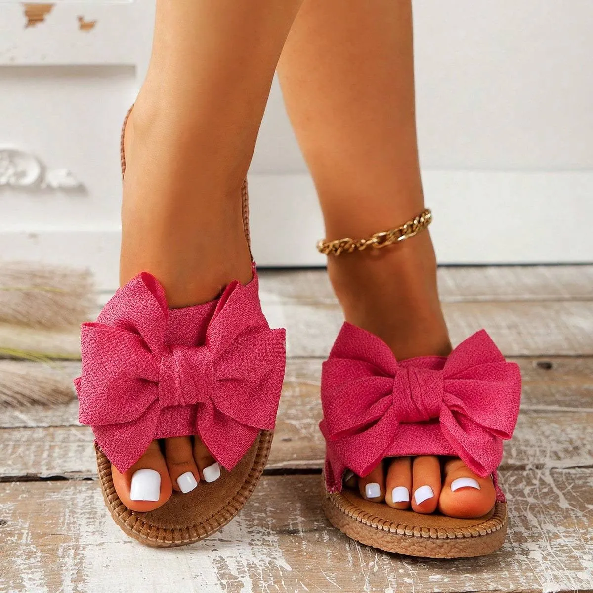 2024 Summer New Women's Slippers with Bowknot, Soft Sole, and Plus Size – Perfect for Resort Style