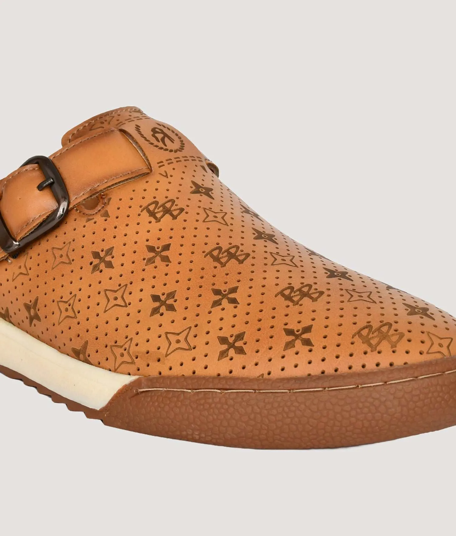 Big Boon Men's Printed Ethnic Clogs