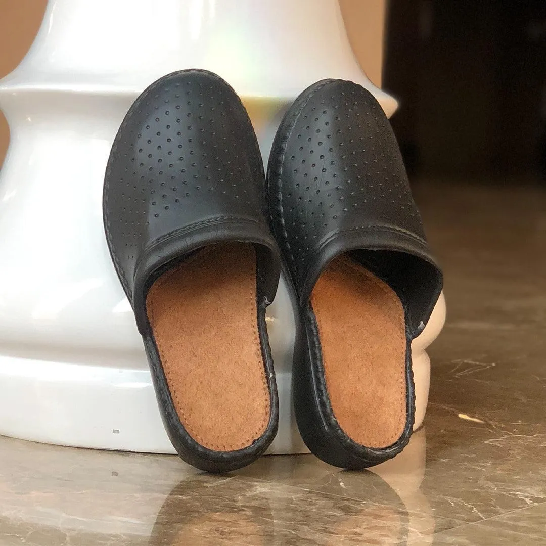 Camel Safari Lightweight Comfortable Trendy Clogs - CS7682