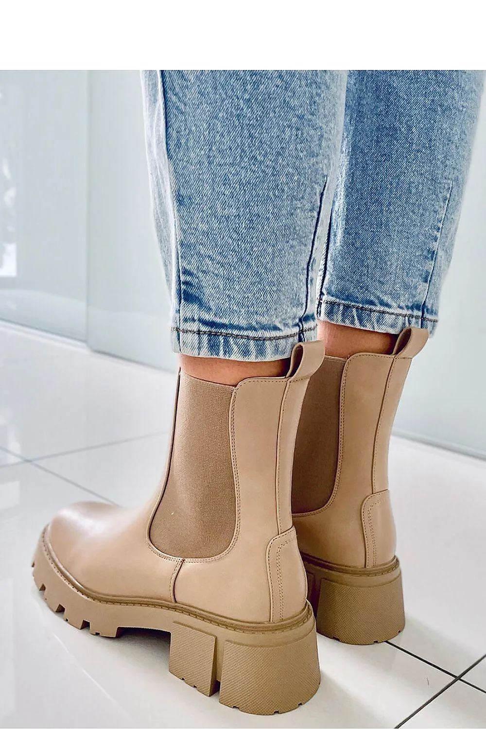 Chic Jodhpur High-Top Boots Model 174530