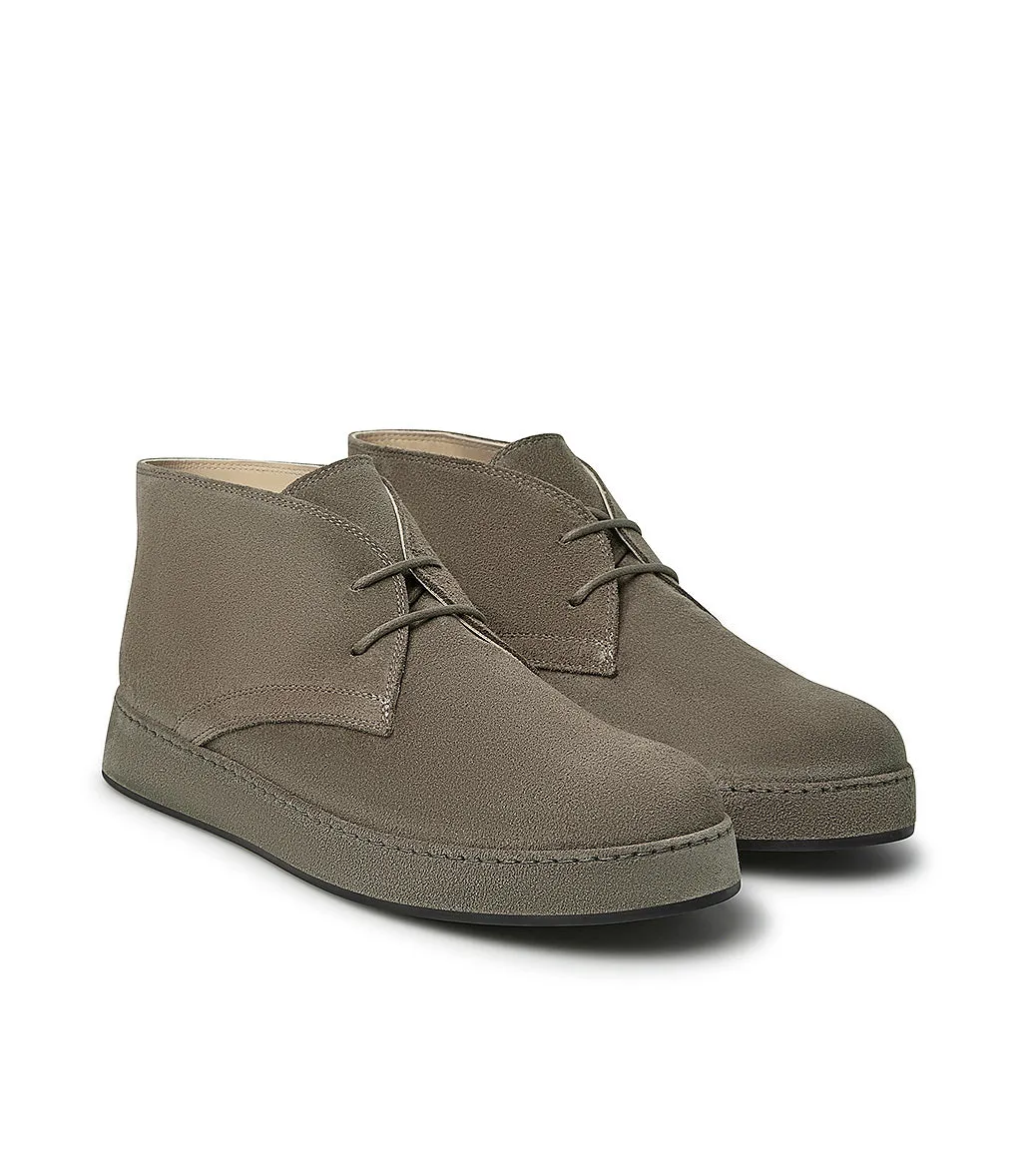 Clay suede desert boots