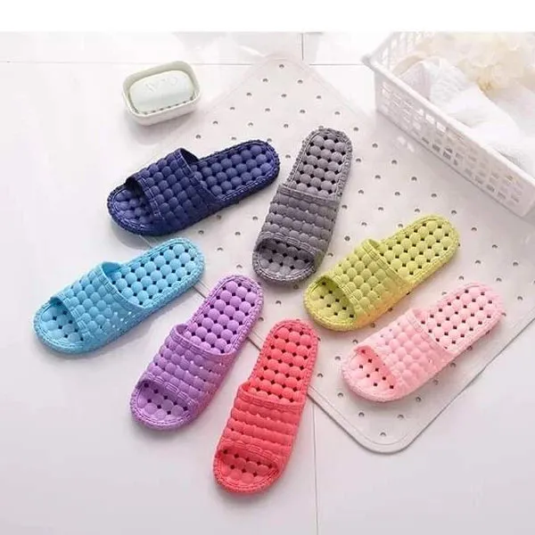 Comfortable bathroom slippers