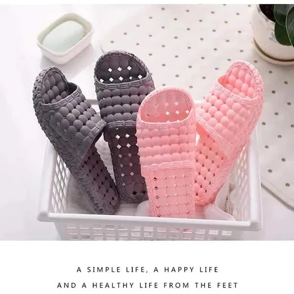 Comfortable bathroom slippers