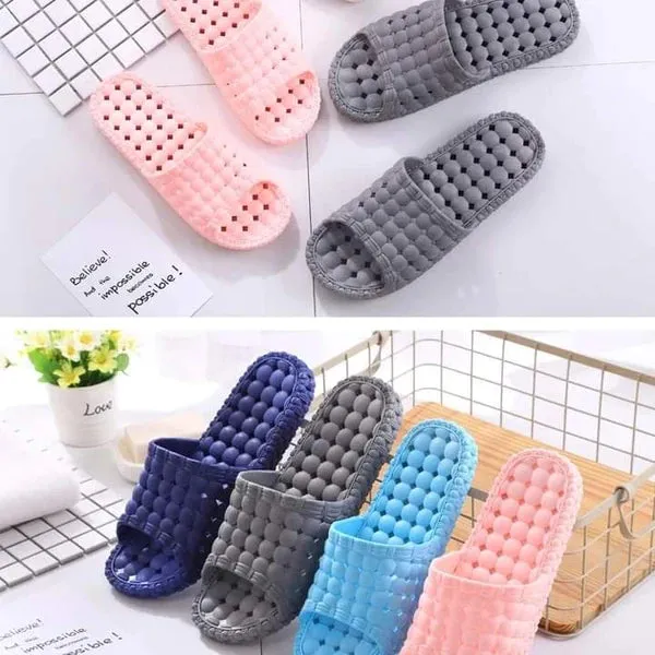 Comfortable bathroom slippers