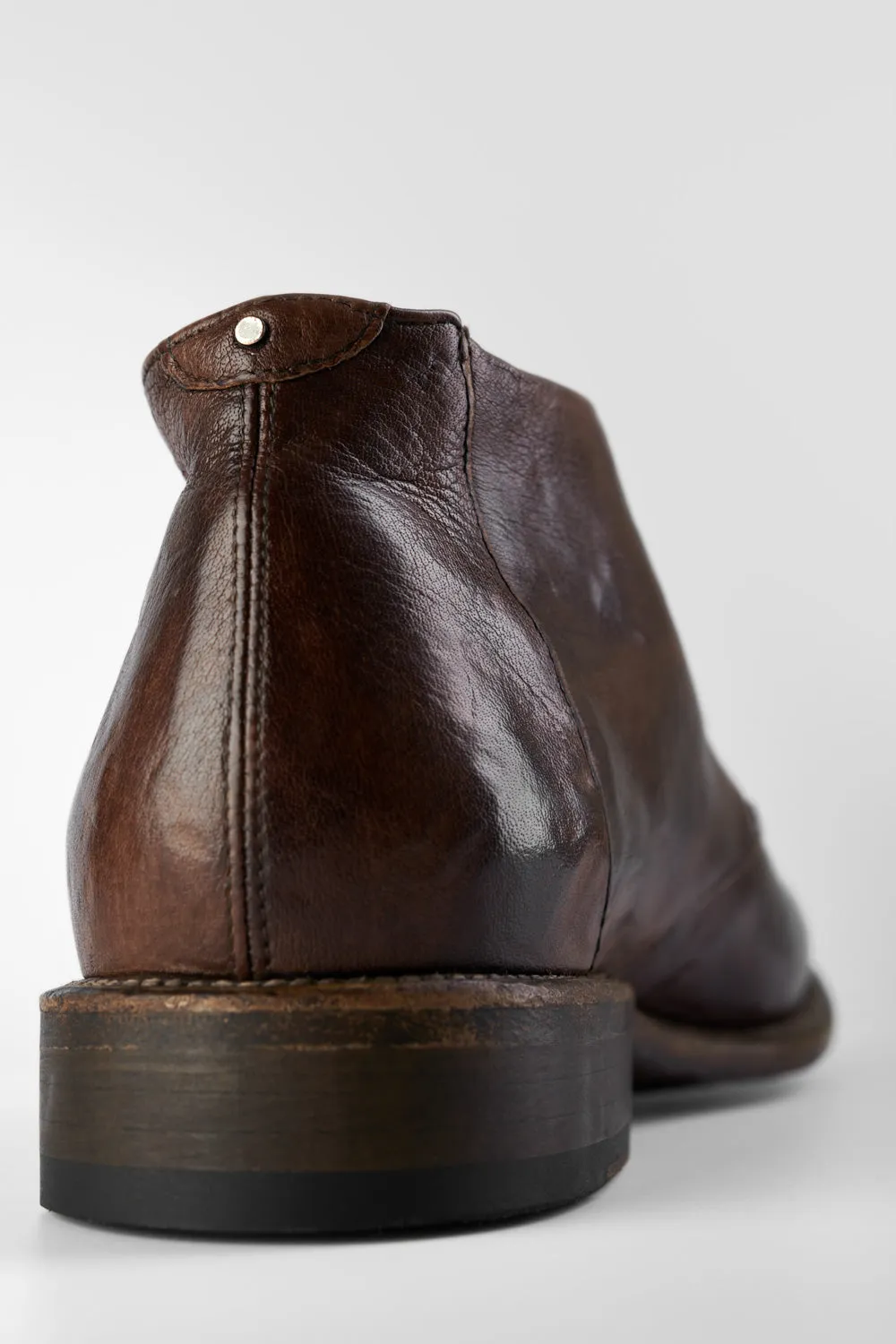 KNIGHTON noble-brown chukka boots.