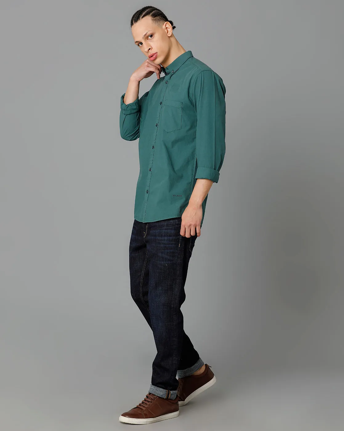 Men Solid Cotton Casual Shirt