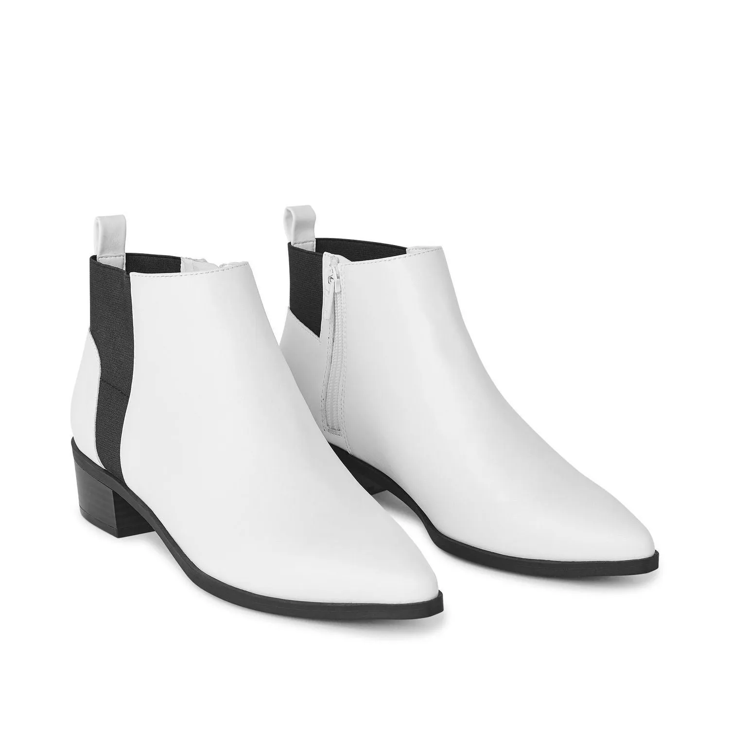New George Women's Veena Booties in White, Sz 7