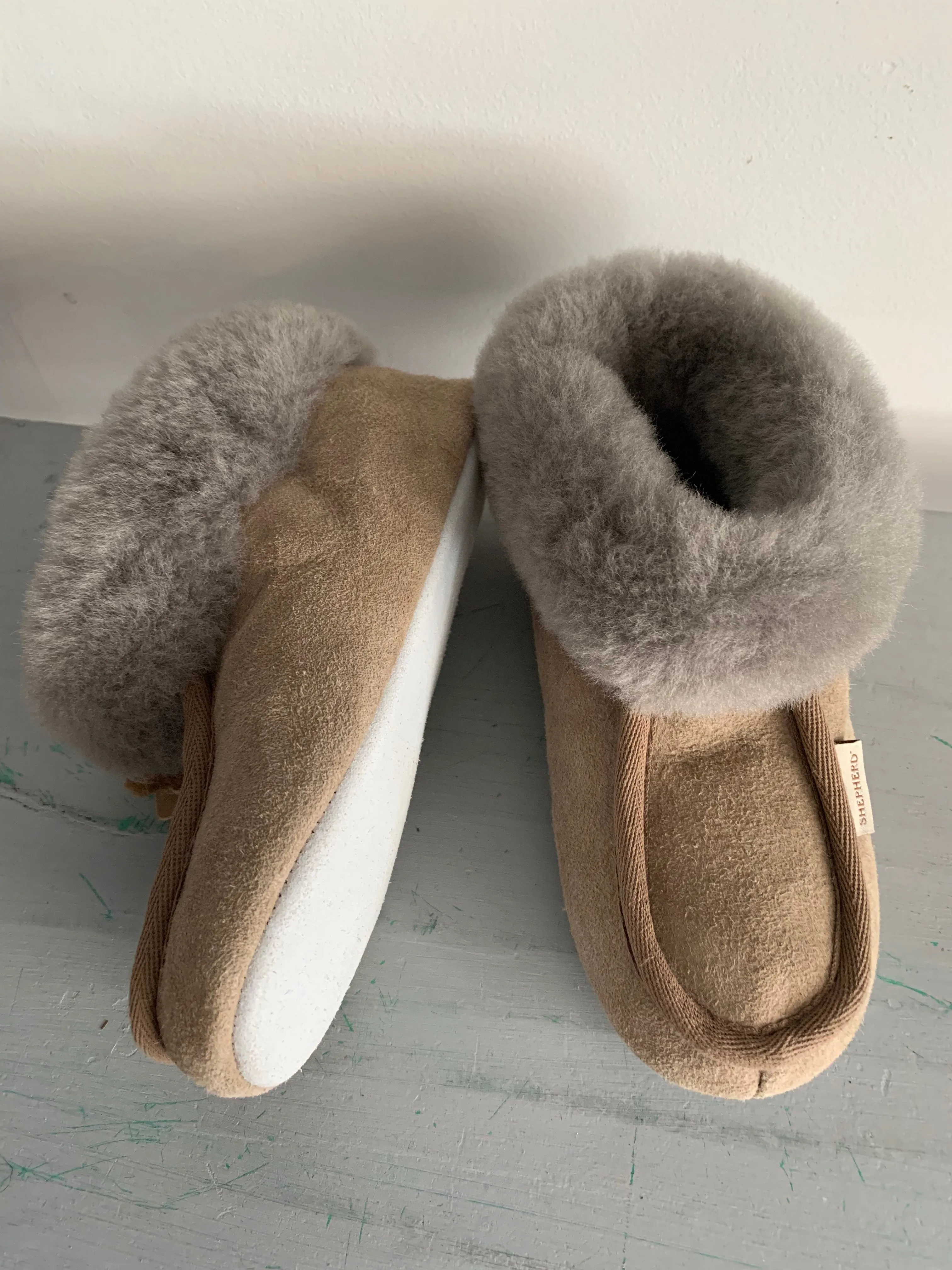 Osby Sheepskin Slippers