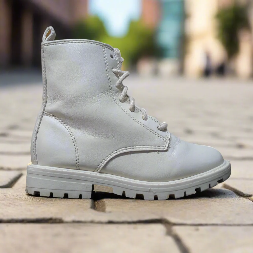 Primark Trooper Chukka Boots - Kids (Beige) Size: UK 8 / EU 25-26 / US 9
