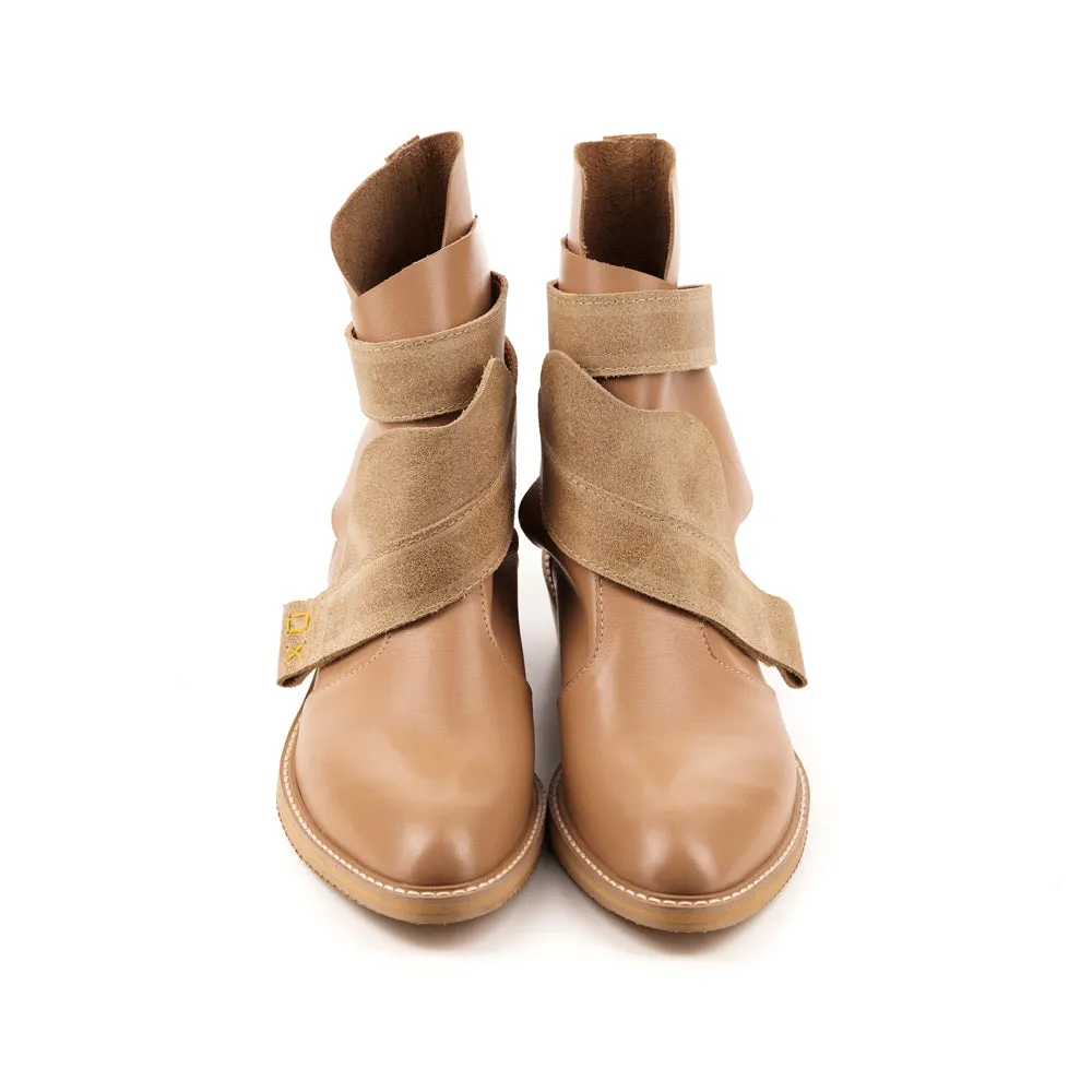 SHR XOXO Paper Game beige leather booties
